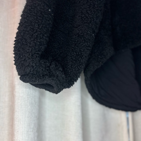 LULULEMON Warm Restore Sherpa Pullover Size XS/S Women’s Black Fleece Mock Neck - Picture 9 of 10